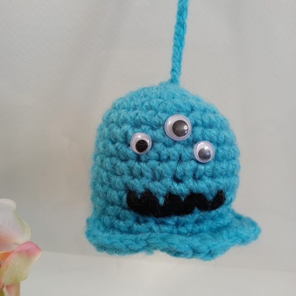 Amigurumi Hanging Ghost. Car Charm. Windshield Charm. Rear Mirror Charm. Crochet - Picture 4 of 4